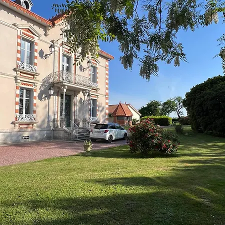 Bed & Breakfast Heron Maison *