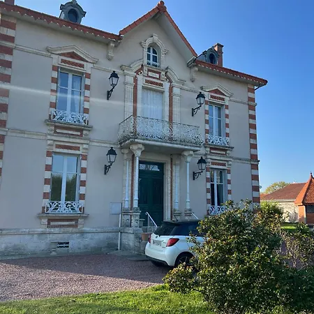 Bed & Breakfast Heron Maison Roumazieres